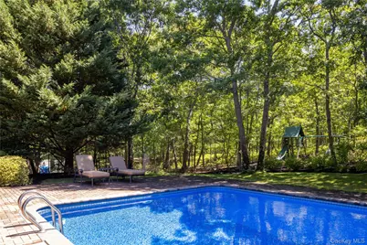 11 Hildreth Road, Hampton Bays, NY 11946 - Photo 25