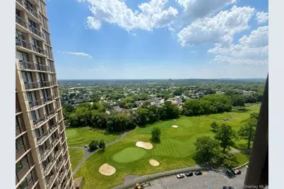 27010 Grand Central Parkway #22R, Floral Park, NY 11005 - Photo 17