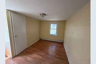 30 Pierson Avenue, Hempstead, NY 11550 - Photo 9