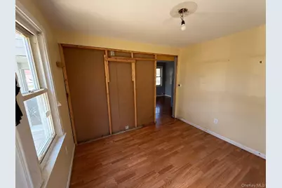 30 Pierson Avenue, Hempstead, NY 11550 - Photo 7
