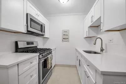 1805 215th Street #5C, Bayside, NY 11360 - Photo 3