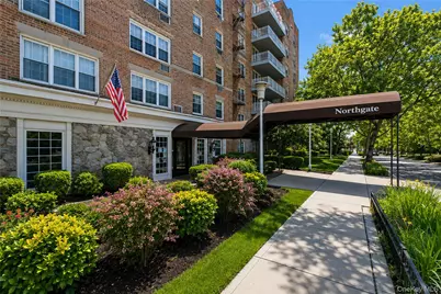 8710 149th Avenue #5L, Ridgewood, NY 11414 - Photo 3