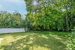 21 Morris Rd, Bethpage, NY 11714 - Photo 31