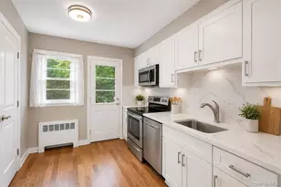 21 Morris Rd, Bethpage, NY 11714 - Photo 9