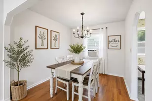 21 Morris Rd, Bethpage, NY 11714 - Photo 13