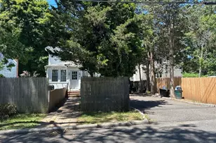 55 9th Ave, Huntington Station, NY 11746 - Photo 3
