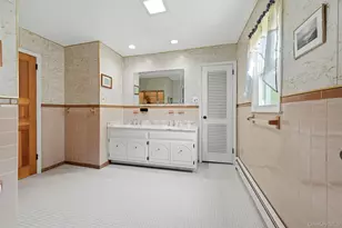 18 2nd Ave, Port Jefferson, NY 11777 - Photo 21