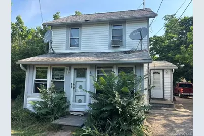 842 Osborn Avenue, Riverhead, NY 11901 - Photo 1