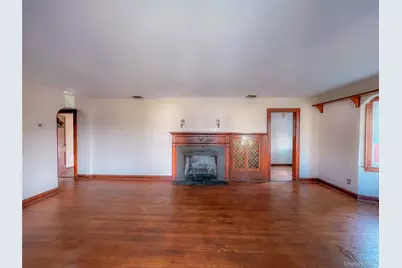 109 L Street, Elmont, NY 11003 - Photo 3