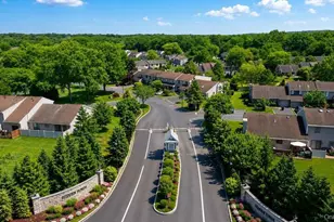 91 Hidden Ponds, Smithtown, NY 11787 - Photo 47