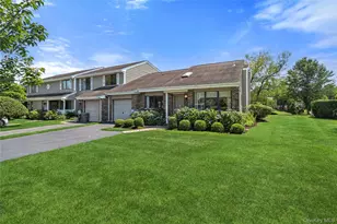91 Hidden Ponds, Smithtown, NY 11787 - Photo 7