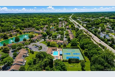 91 Hidden Ponds, Smithtown, NY 11787 - Photo 45