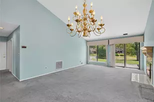 91 Hidden Ponds, Smithtown, NY 11787 - Photo 9