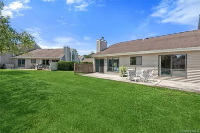 91 Hidden Ponds, Smithtown, NY 11787 - Photo 29