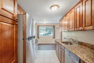 2449F Union Blvd, Islip, NY 11751 - Photo 5