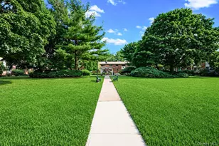 2449F Union Blvd, Islip, NY 11751 - Photo 11