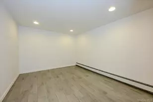 2827 Philip Ave, Bronx, NY 10465 - Photo 17