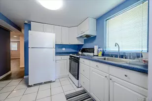 2827 Philip Ave, Bronx, NY 10465 - Photo 15