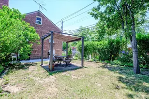 2827 Philip Ave, Bronx, NY 10465 - Photo 23