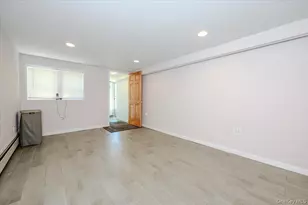 2827 Philip Ave, Bronx, NY 10465 - Photo 13