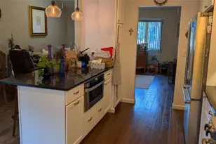 348 W 24th St, Deer Park, NY 11729 - Photo 9