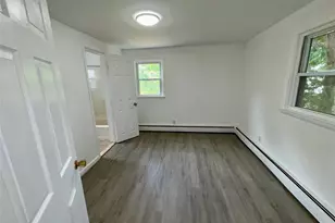 431 Violet Ave, Poughkeepsie, NY 12601 - Photo 9