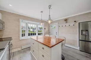 90 Twin Ln N, Wantagh, NY 11793 - Photo 5