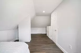 90 Twin Ln N, Wantagh, NY 11793 - Photo 19