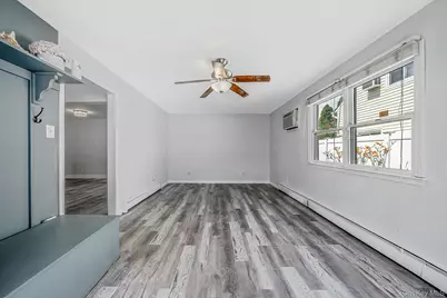 90 Twin Lane N, Wantagh, NY 11793 - Photo 11