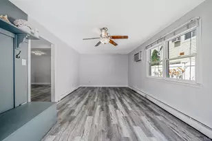 90 Twin Ln N, Wantagh, NY 11793 - Photo 11