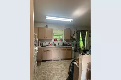 316 Leaf Avenue, Central Islip, NY 11722 - Photo 5