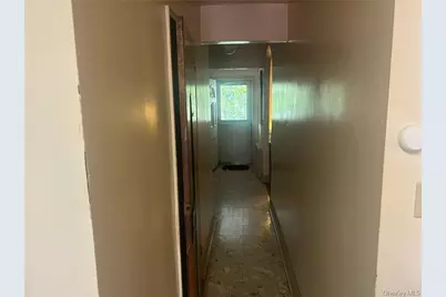 10120 Avenue J, Brooklyn, NY 11236 - Photo 13