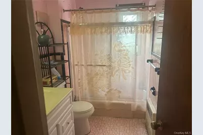 10120 Avenue J, Brooklyn, NY 11236 - Photo 11