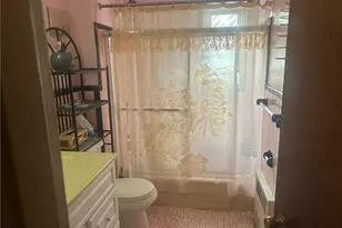 10120 Avenue J, Brooklyn, NY 11236 - Photo 11