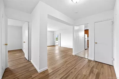 210-50 41st Avenue #5C, Bayside, NY 11361 - Photo 3