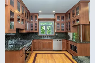 3 West Drive, Manhasset, NY 11030 - Photo 17