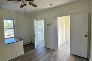 64 Sprague Ave, Amityville, NY 11701 - Photo 7