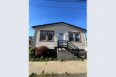 64 Sprague Avenue #Whole House, Amityville, NY 11701 - Photo 3