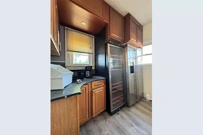 64 Sprague Avenue #Whole House, Amityville, NY 11701 - Photo 5