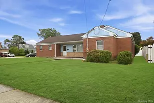2726 Cypress Ave, East Meadow, NY 11554 - Photo 3