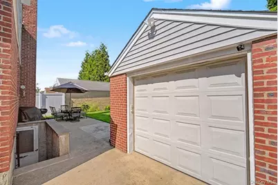 16 Elton Road, Garden City, NY 11530 - Photo 19