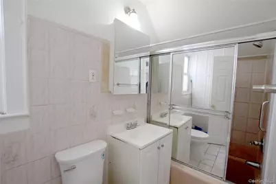 9020 178th Street, Jamaica, NY 11432 - Photo 7