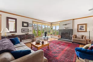 272 Grand Central Ave, Amityville, NY 11701 - Photo 11