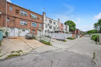15052 76th Road, Kew Gardens, NY 11367 - Photo 21