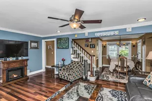 219 N Nassau Ave, Massapequa, NY 11758 - Photo 5