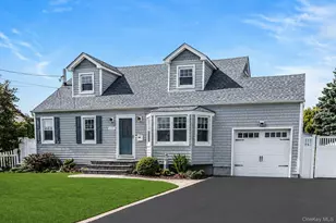 219 N Nassau Ave, Massapequa, NY 11758 - Photo 3