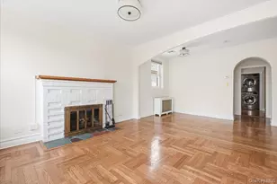 68-11 Clyde St, Forest Hills, NY 11375 - Photo 9