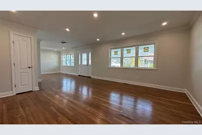 211 4th Avenue, West Babylon, NY 11704 - Photo 13