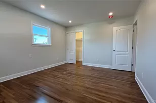 211 4th Ave, West Babylon, NY 11704 - Photo 11