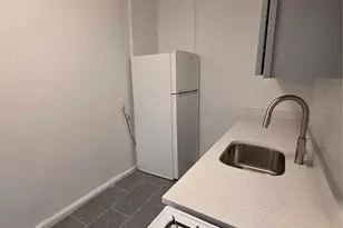 855 E 178th St, Bronx, NY 10460 - Photo 3